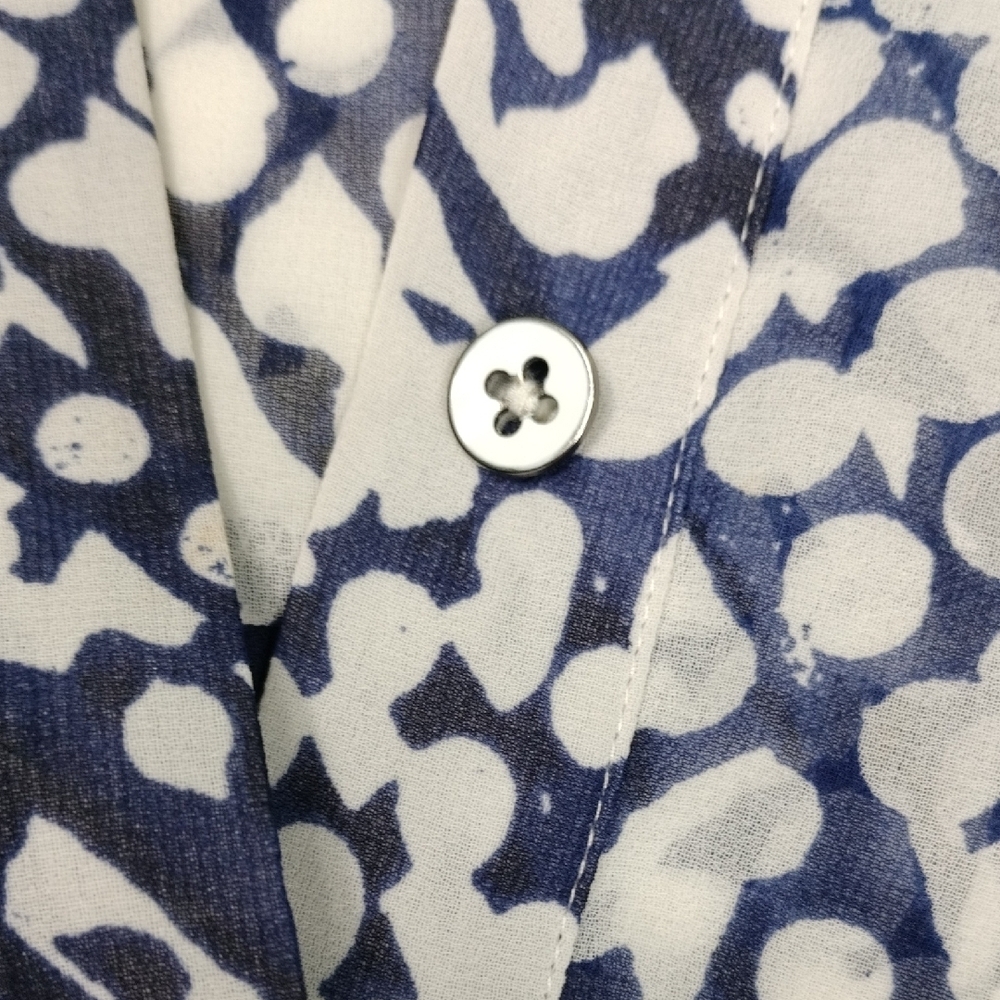 CAbi Blue and White Patterned Blouse - Picture 3 of 10
